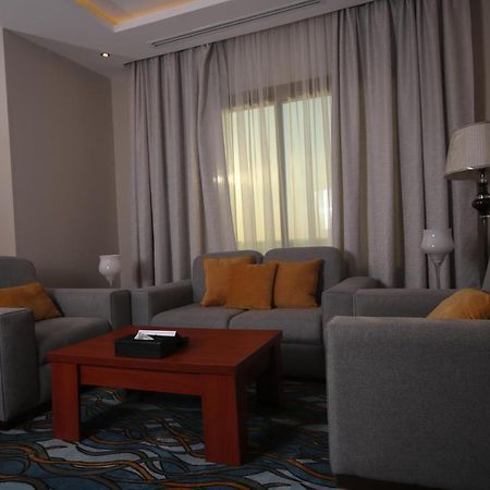 Tobal Al Zahra Hotel Apartments Jeddah Ngoại thất bức ảnh
