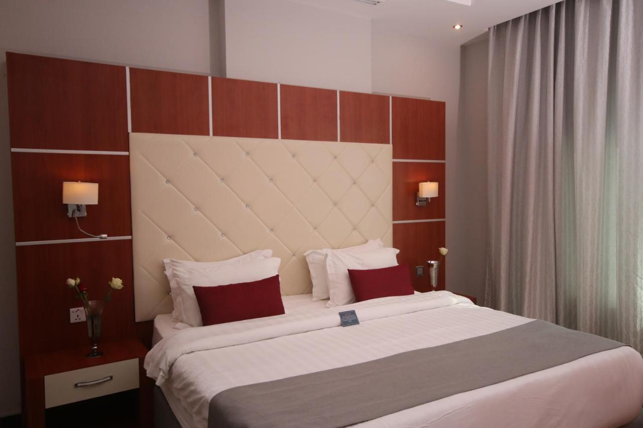 Tobal Al Zahra Hotel Apartments Jeddah Ngoại thất bức ảnh