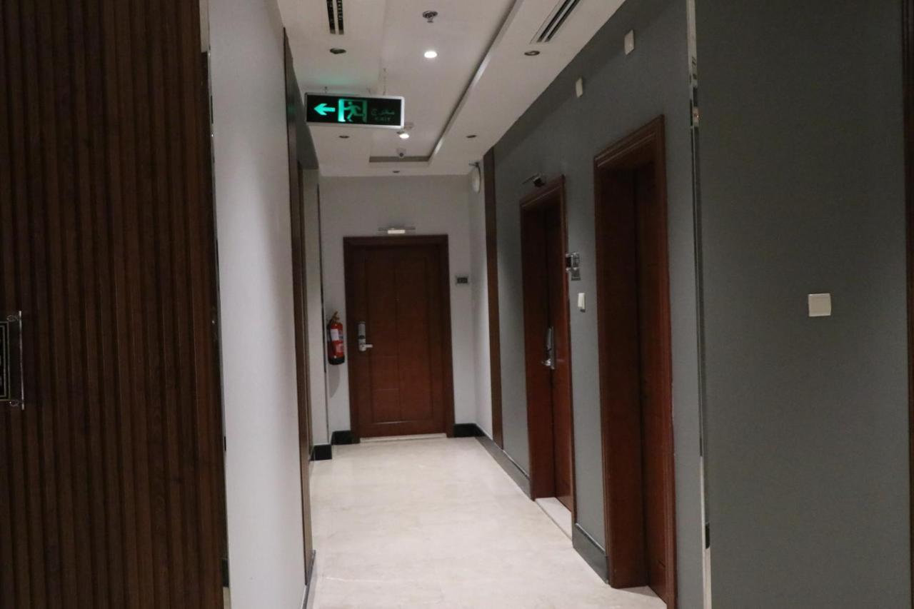 Tobal Al Zahra Hotel Apartments Jeddah Ngoại thất bức ảnh