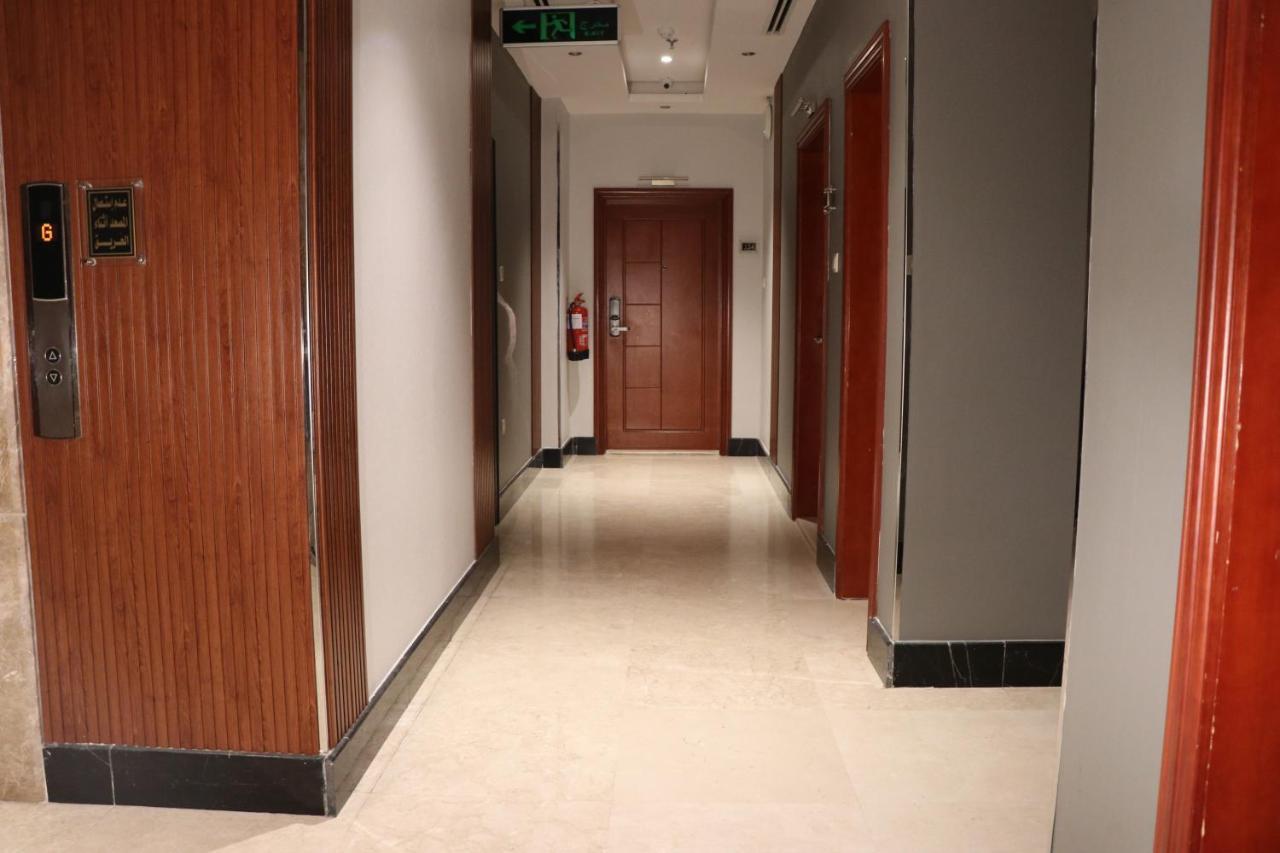 Tobal Al Zahra Hotel Apartments Jeddah Ngoại thất bức ảnh
