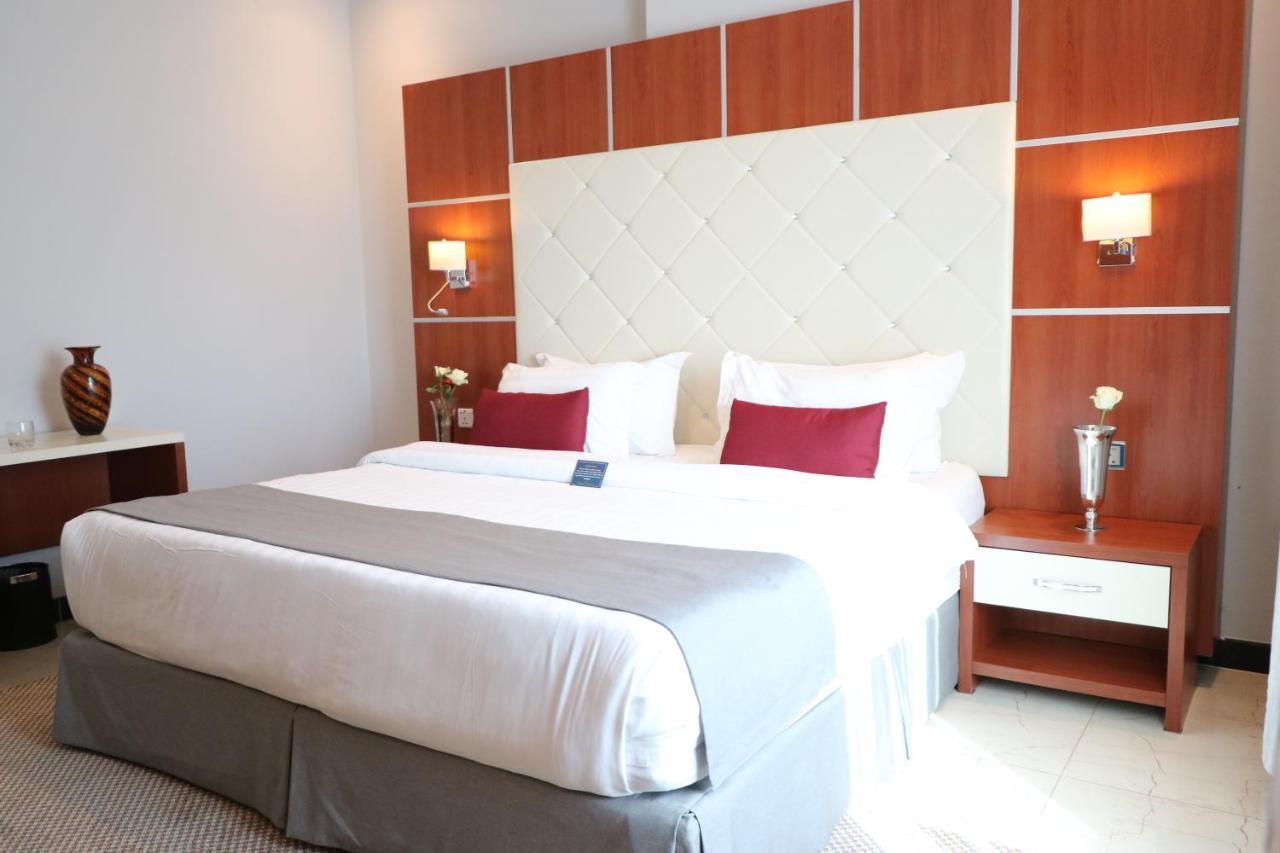 Tobal Al Zahra Hotel Apartments Jeddah Ngoại thất bức ảnh
